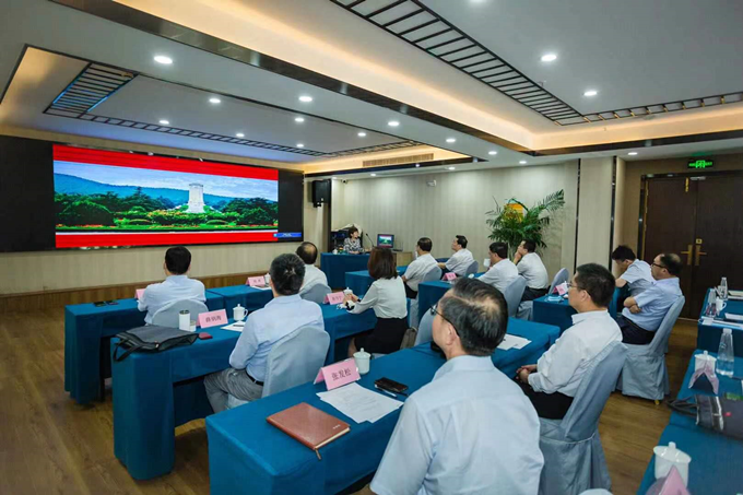 凯发一触即发官网控股集团党委赴徐州开展 “跟着席大大总书记足迹学党史”专题活动3_副本.png